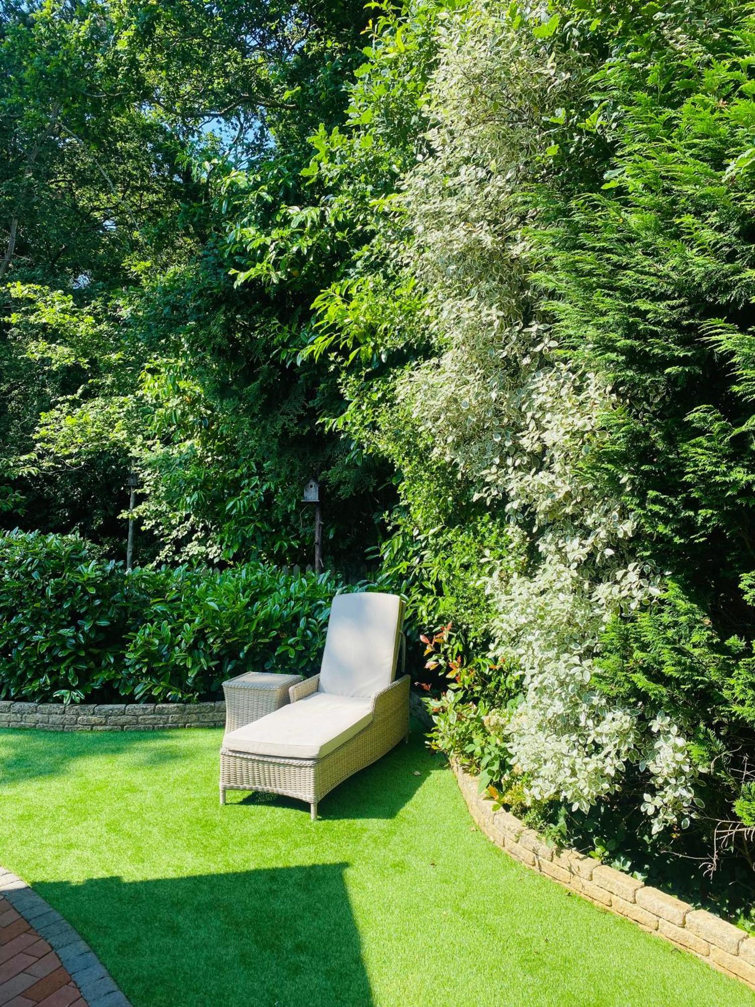 Little Woodside A Beautiful New Forest Self Contained Private Luxury Annexe New Milton Εξωτερικό φωτογραφία